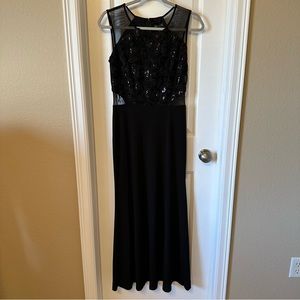 EN FOCUS STUDIO Black Sequin Mesh Cut Out Sleeveless Maxi Dress Size 8